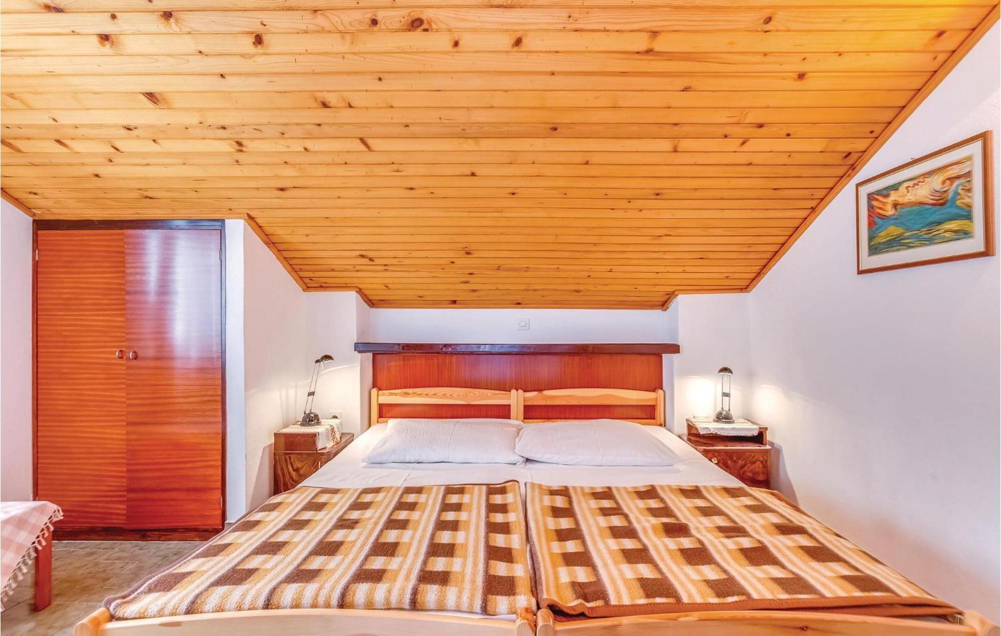 Cozy Apartment In Crikvenica With Wifi Екстериор снимка