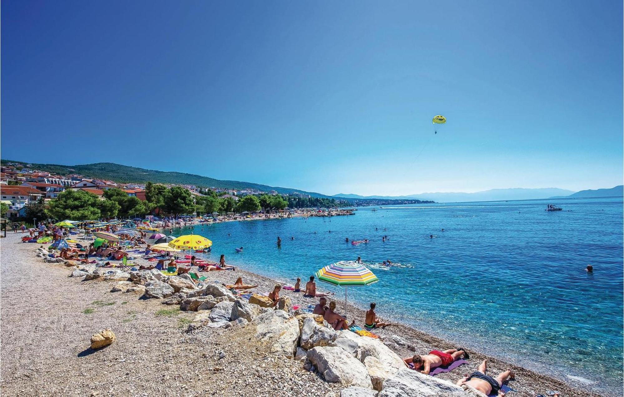 Cozy Apartment In Crikvenica With Wifi Екстериор снимка